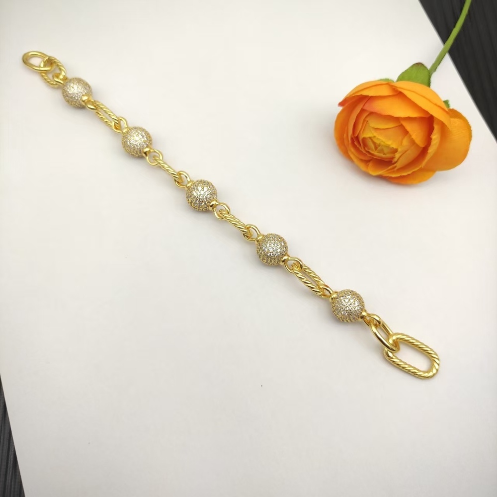 David Yurman Golden Madison Round Diamond Beaded Bracelet - Picture 5 of 6